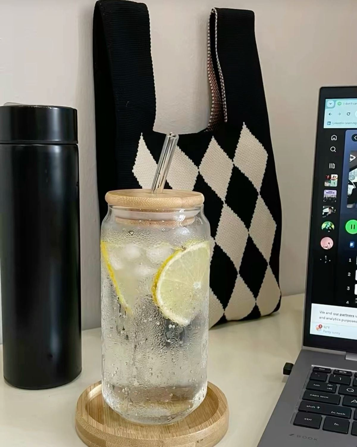 Glass mug bamboo lid